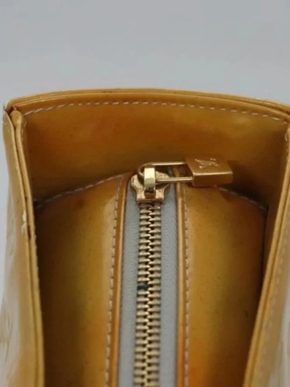 LOUIS VUITTON Monogram Vernis Columbus Tote Bag Gris M91028 LV Auth bs22929 - Picture 14 of 16